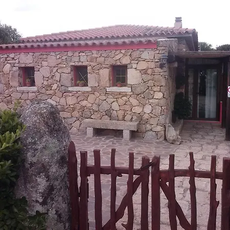 Alojamento de Turismo Rural Turismo Rurale L'agliuledda