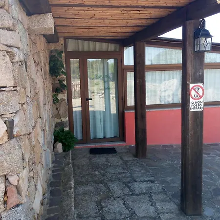 Turismo Rurale L'agliuledda Alloggio per agriturismo Sant'Antonio di Gallura