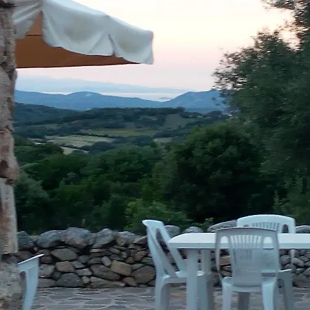 Farm stay Turismo Rurale L'Agliuledda Sant'Antonio di Gallura